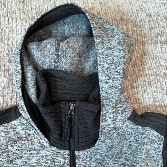 The North Face Women’s Indi Hooded Parka Jacket - Picture 5 of 16